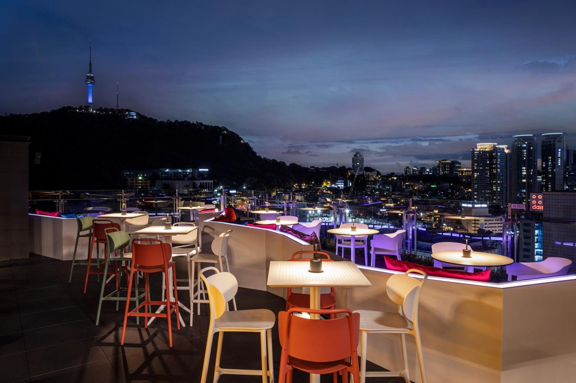 Ibis Styles Ambassador Myeong-dong 4*