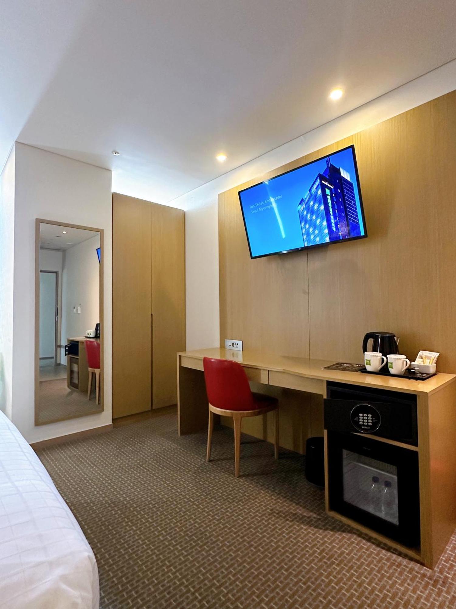 Ibis Styles Ambassador Myeong-dong Hotel 4*