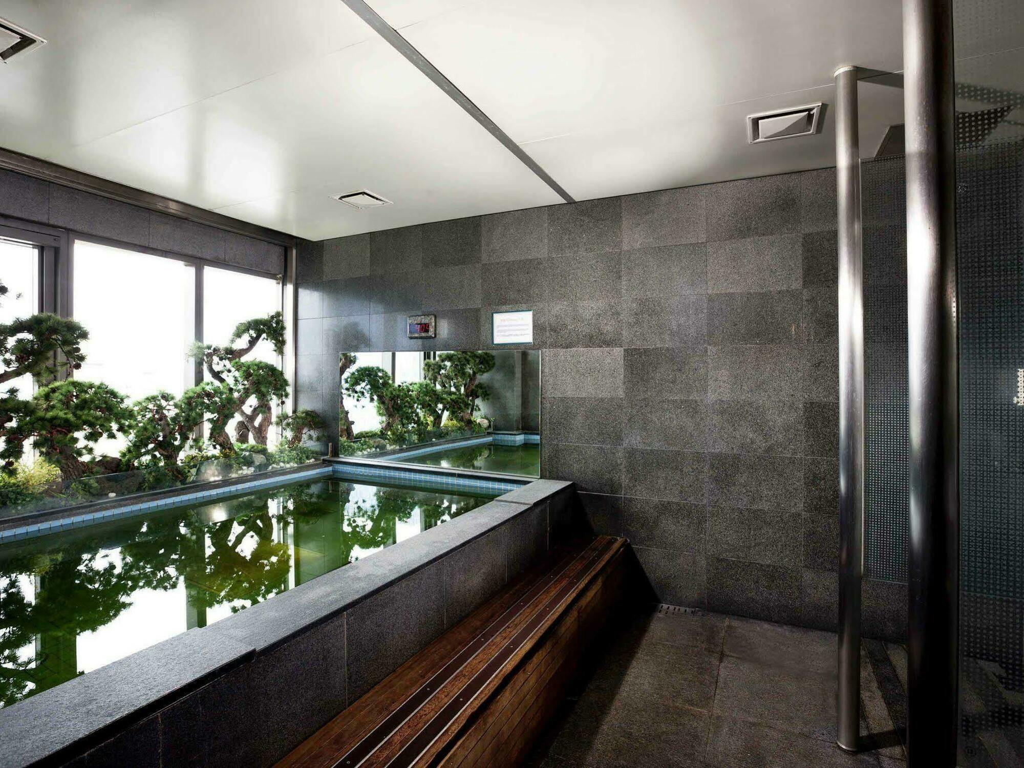 Ibis Styles Ambassador Myeong-dong 4* Seoul